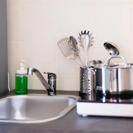 Petruzzelli * باري